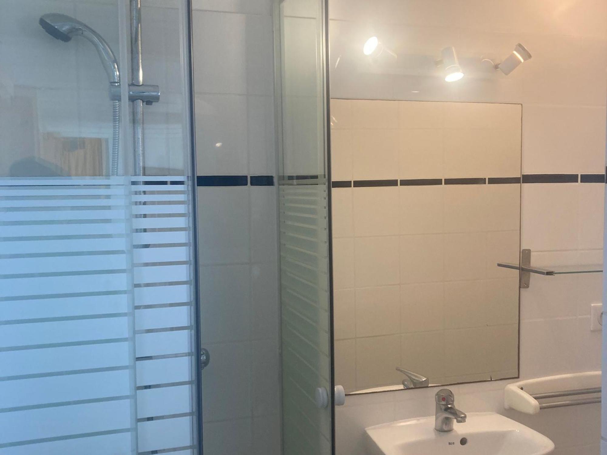 Studio Renove Avec Parking, Wifi, Proche Plage Et Centre - Fr-1-418-93 Le Palais Exterior photo