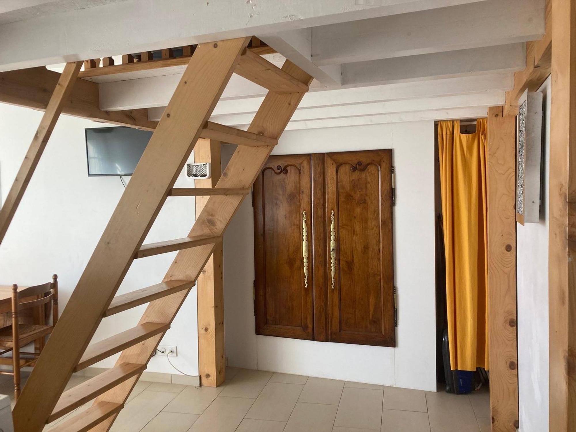 Studio Renove Avec Parking, Wifi, Proche Plage Et Centre - Fr-1-418-93 Le Palais Exterior photo